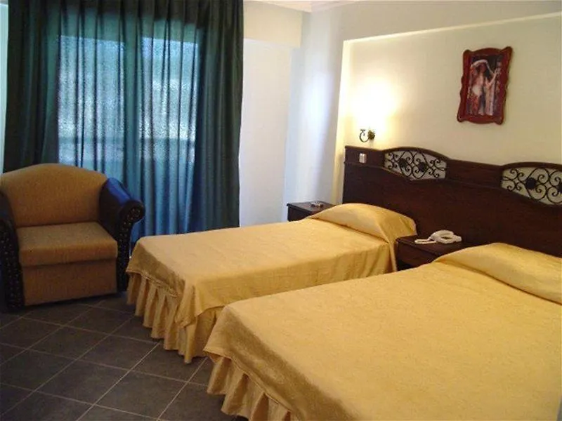 Club Chicago Hotel Marmaris 2*,